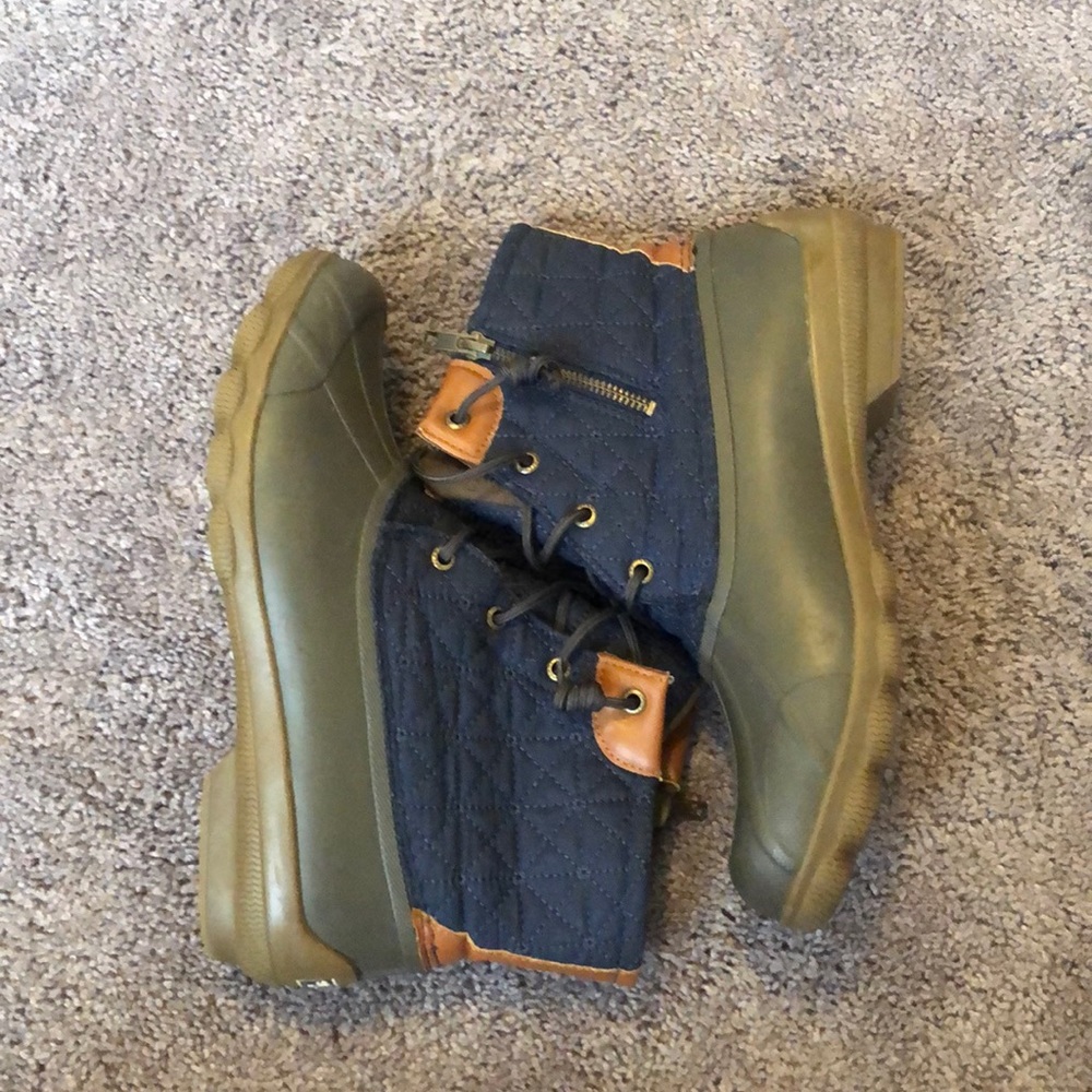 Sperry duck boots!